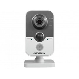 Видеокамера Hikvision DS-2CD2422FWD-IW